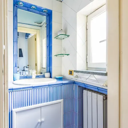 La Casa Di Bruno Bed & Breakfast 4*