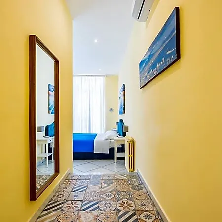 La Casa Di Bruno 4* ナポリ