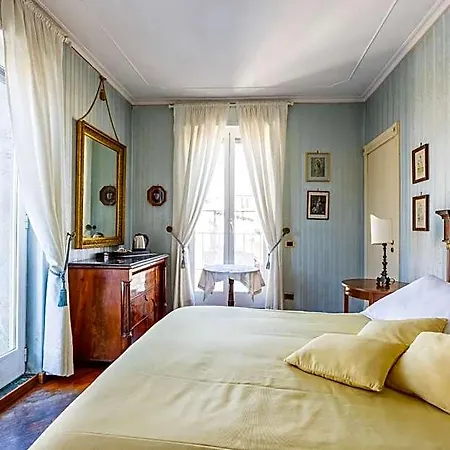 La Casa Di Bruno 4* Neapol